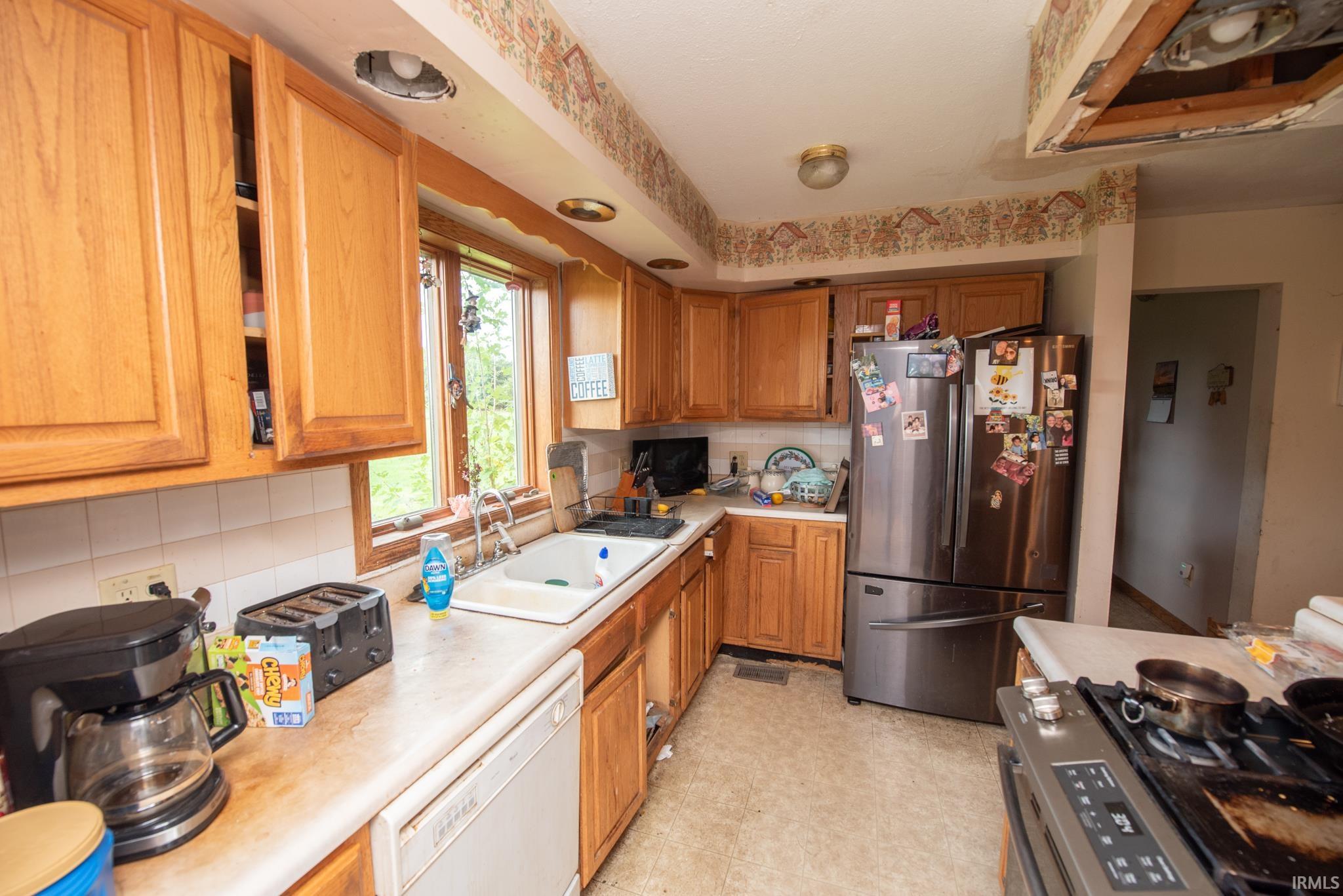 8224 Meridian Line Road