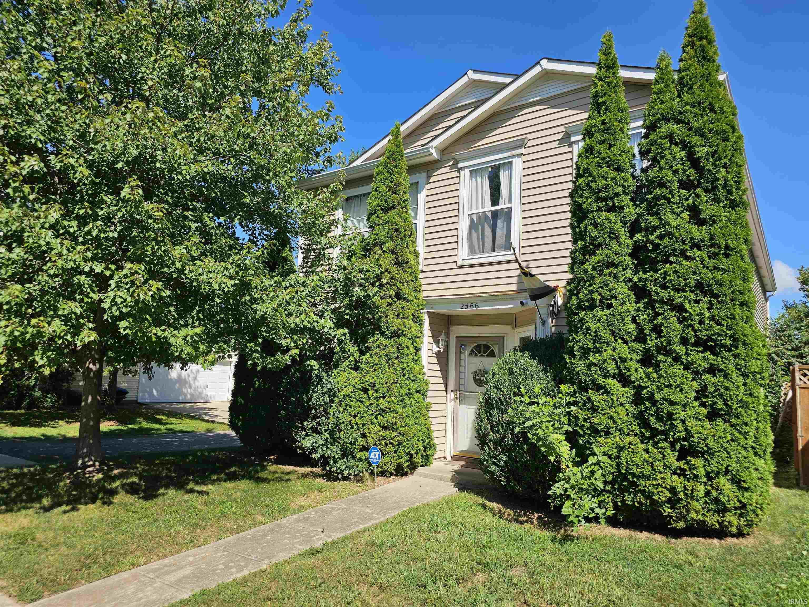 2566 Brewster Lane