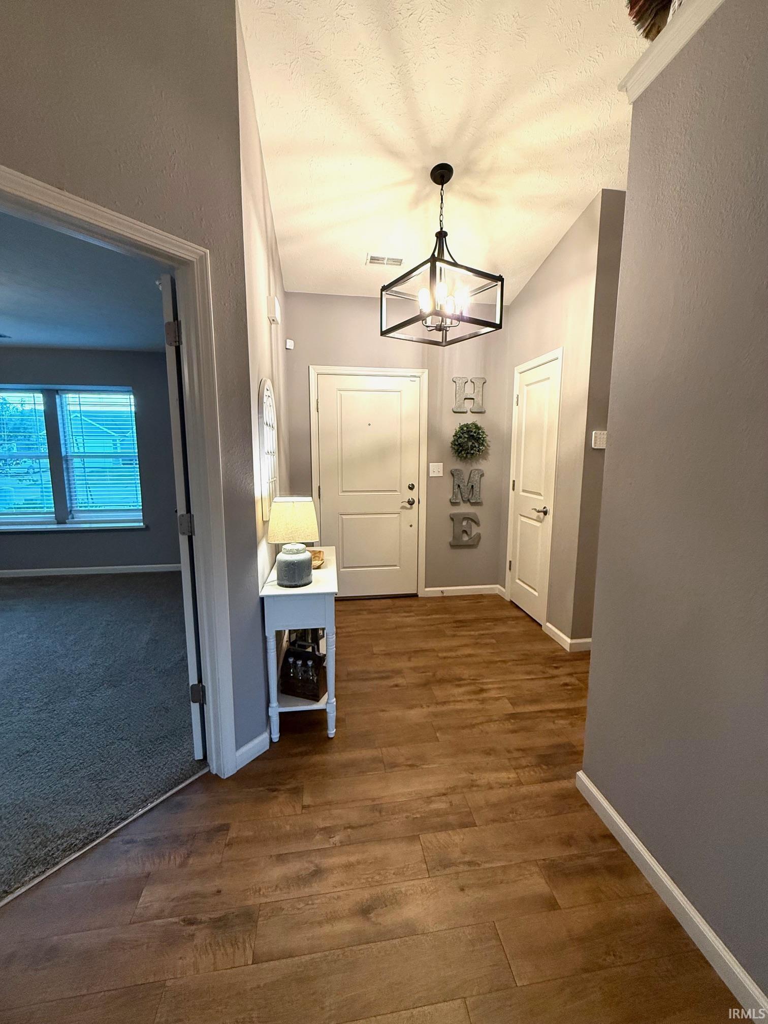 3211 Tanager Drive