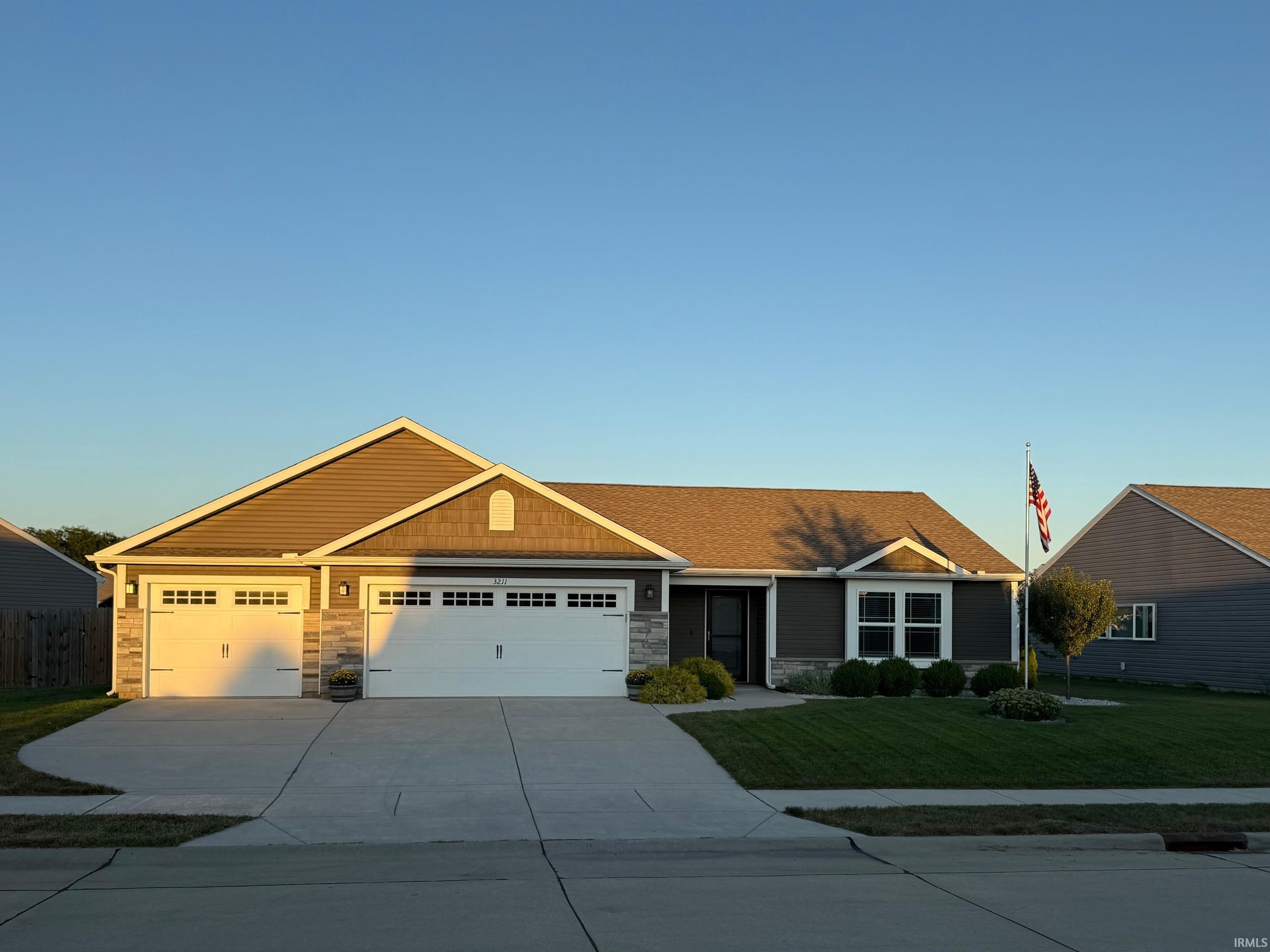 3211 Tanager Drive
