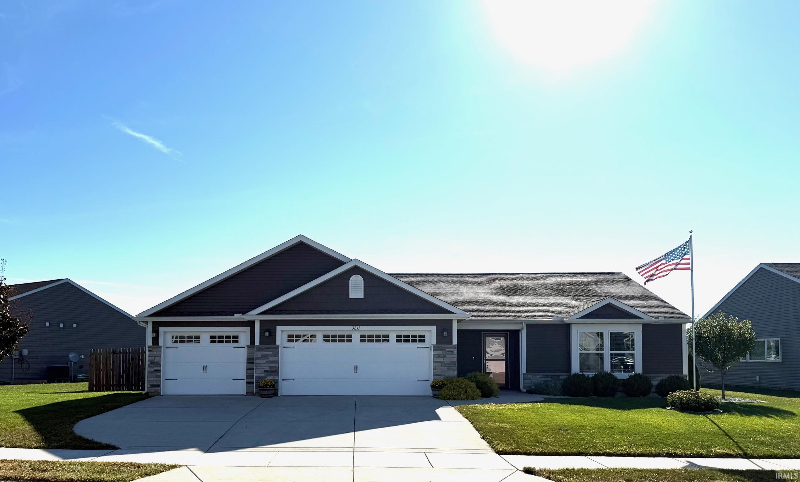 3211 Tanager Drive