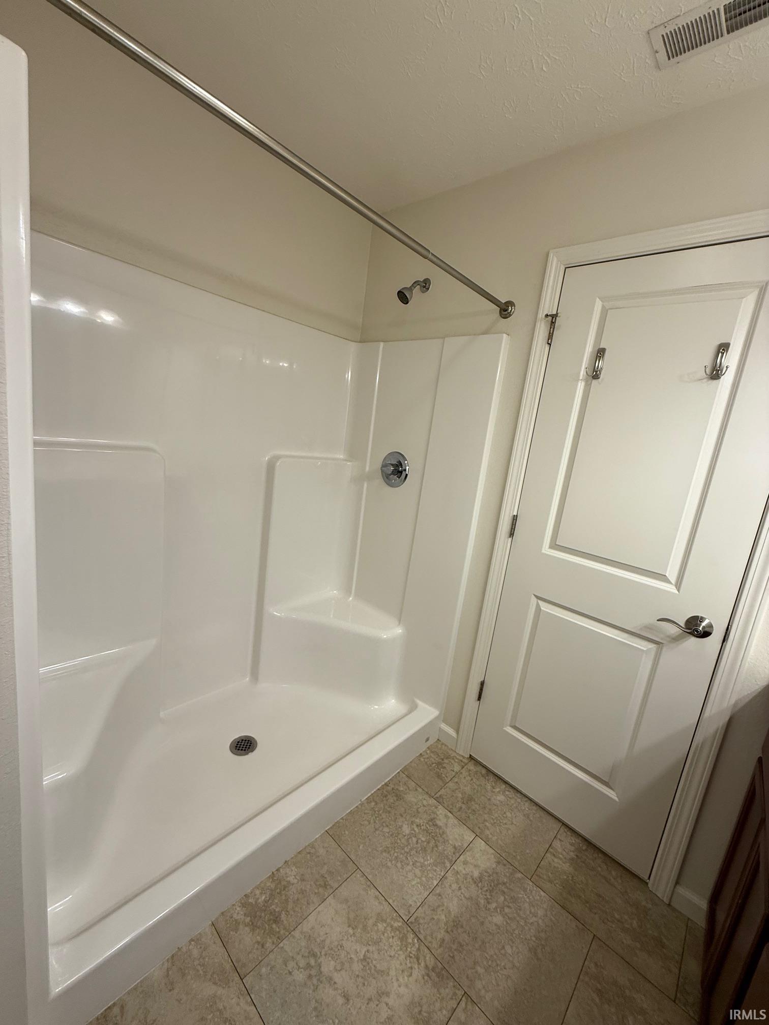 3211 Tanager Drive