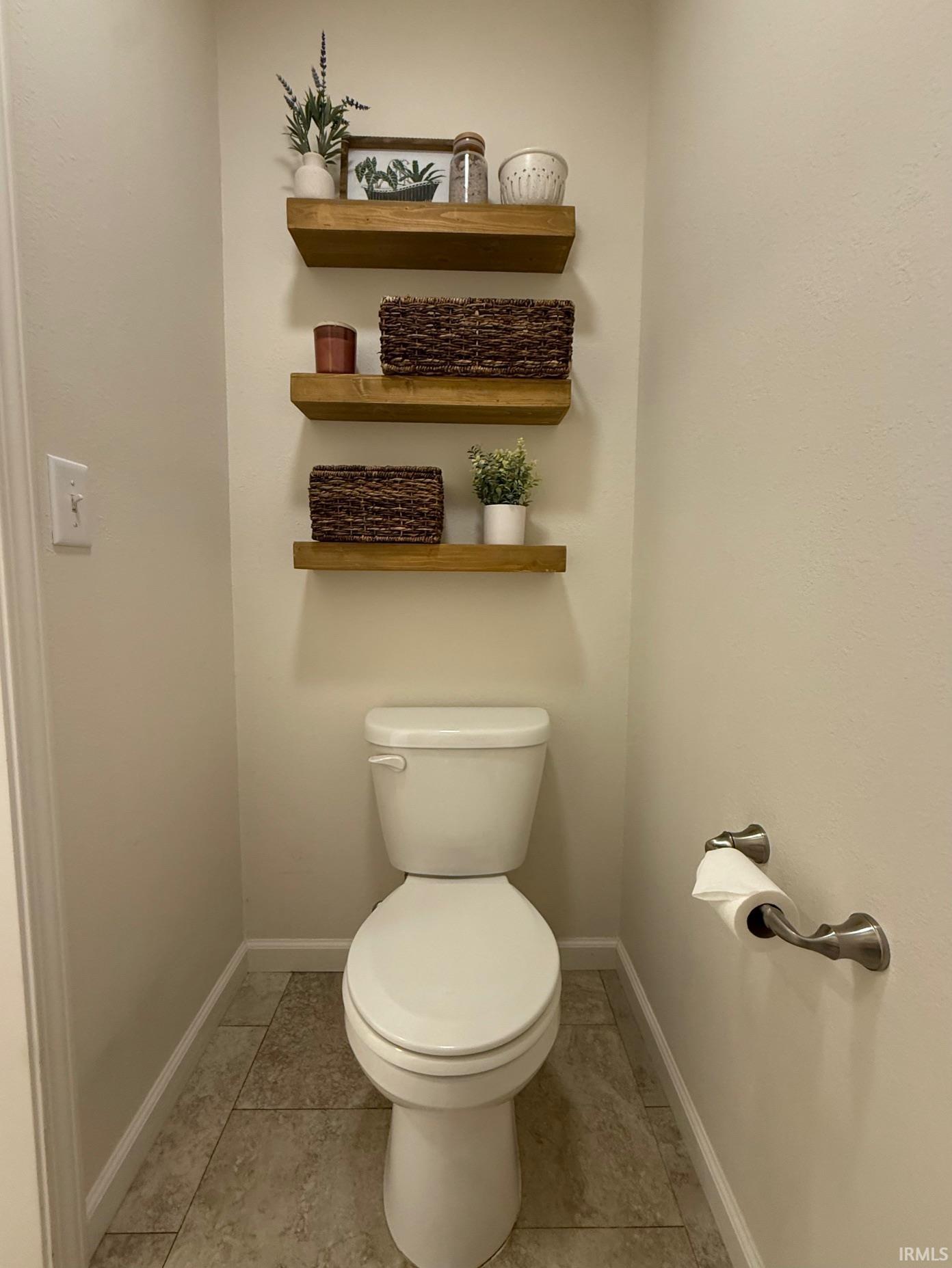 3211 Tanager Drive