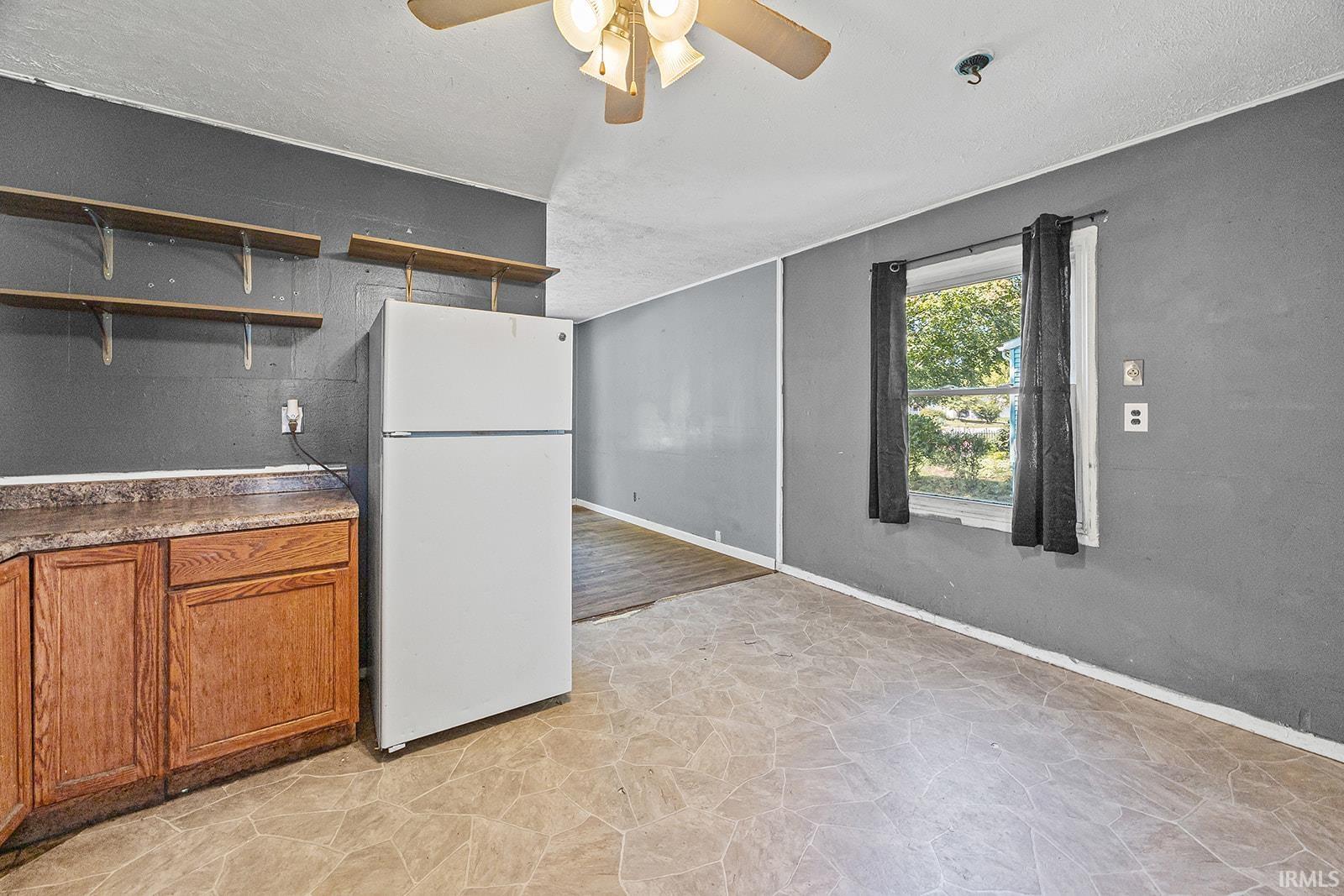 3025 Fairwood Drive