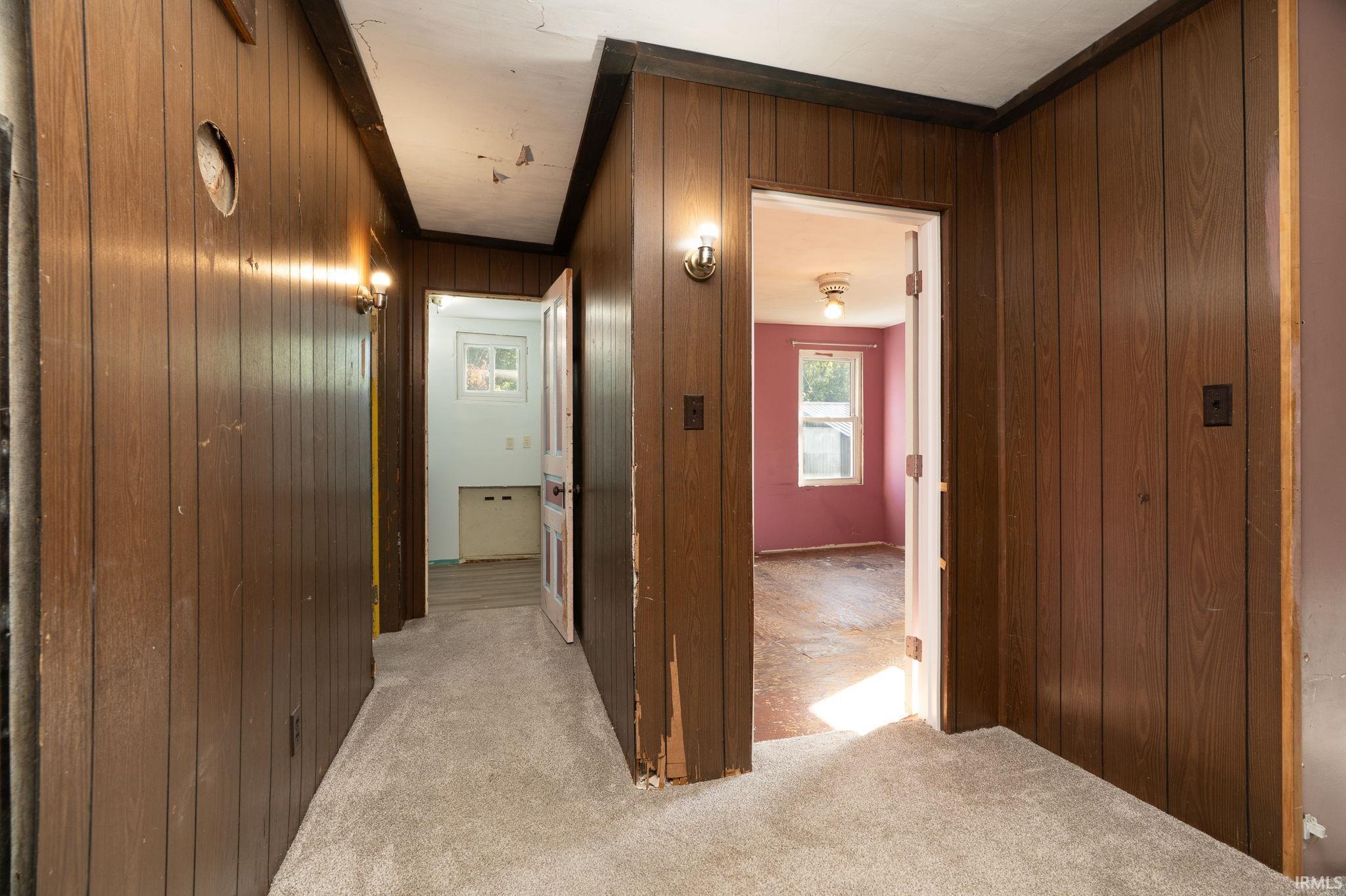 29 W Center Street