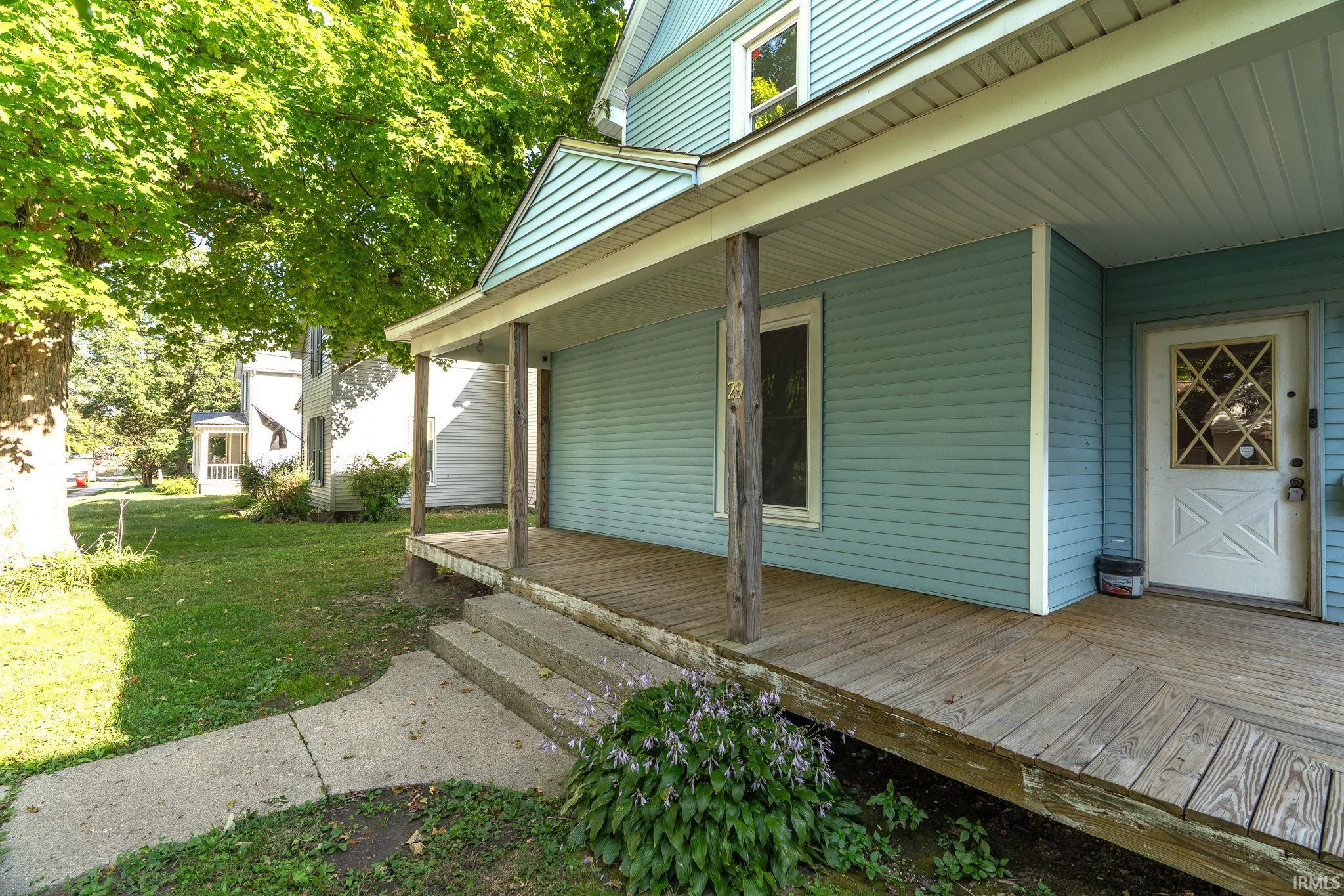 29 W Center Street
