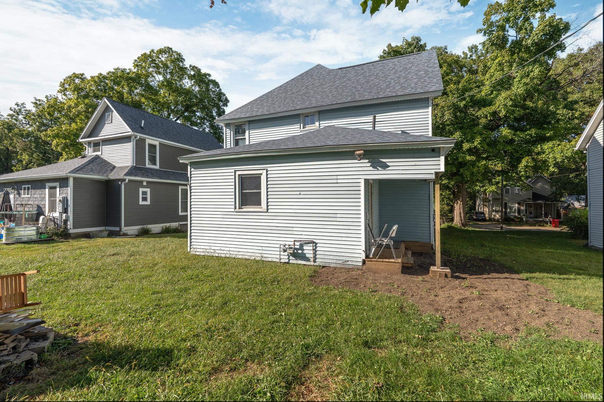 29 W Center Street