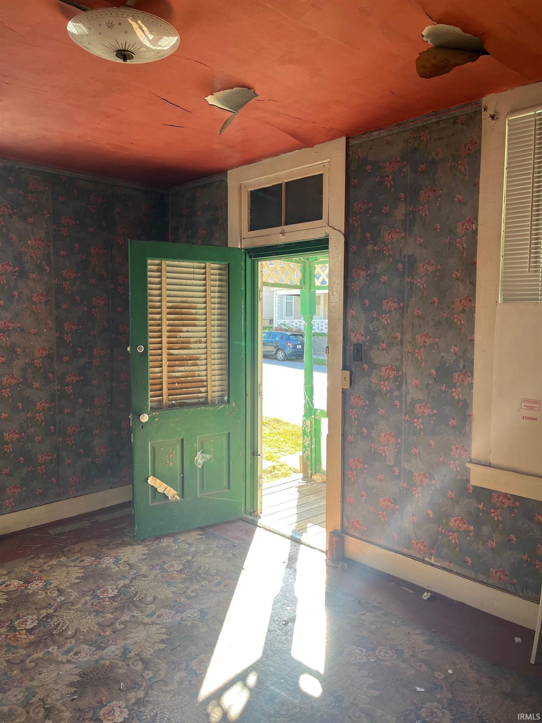 923 Holloway Drive