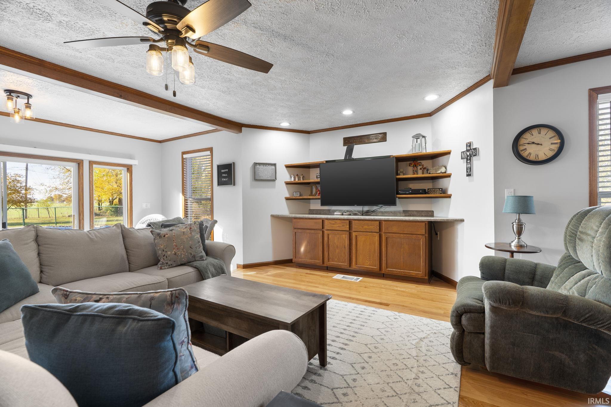 1323 Locust Place