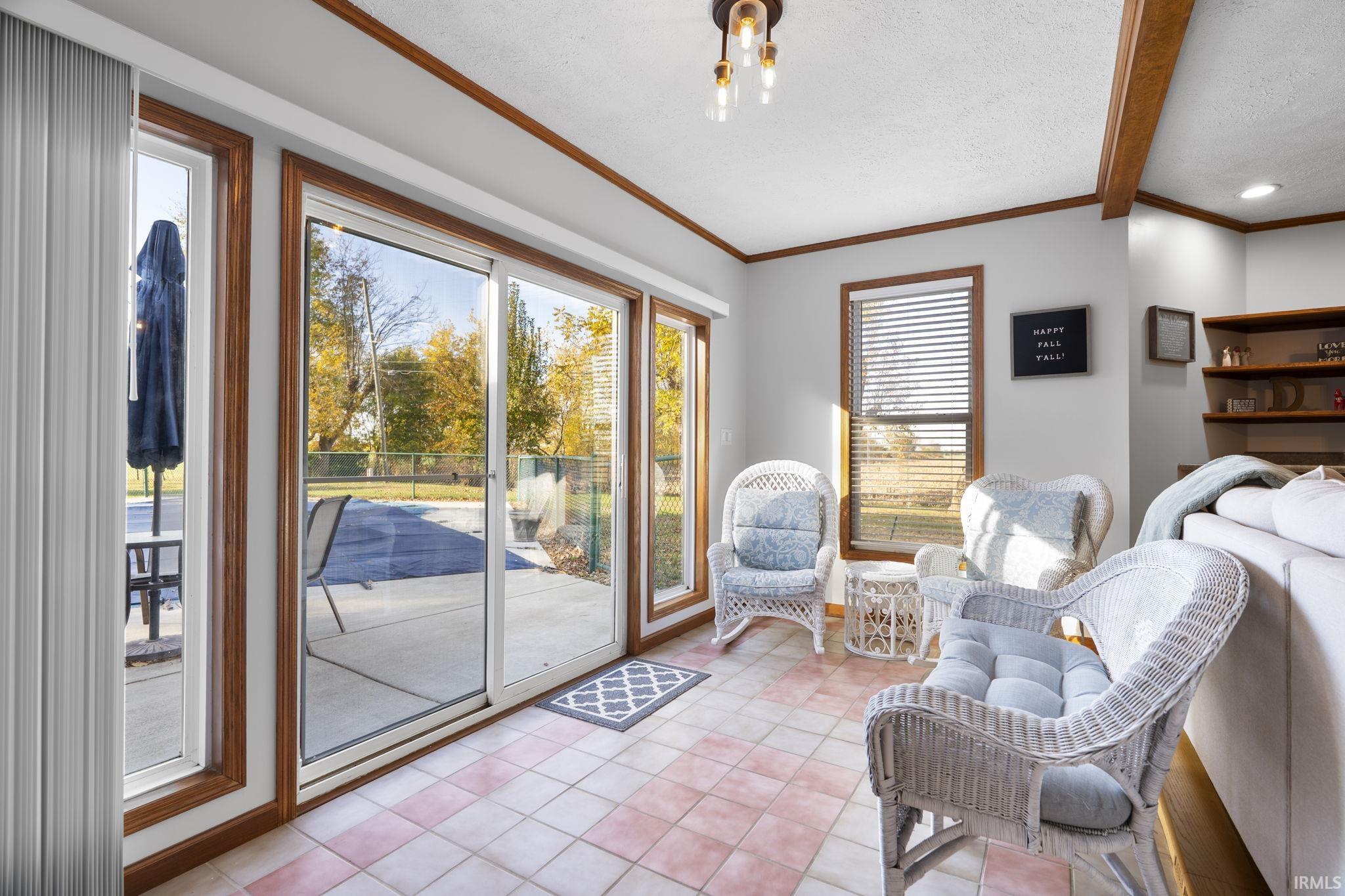 1323 Locust Place