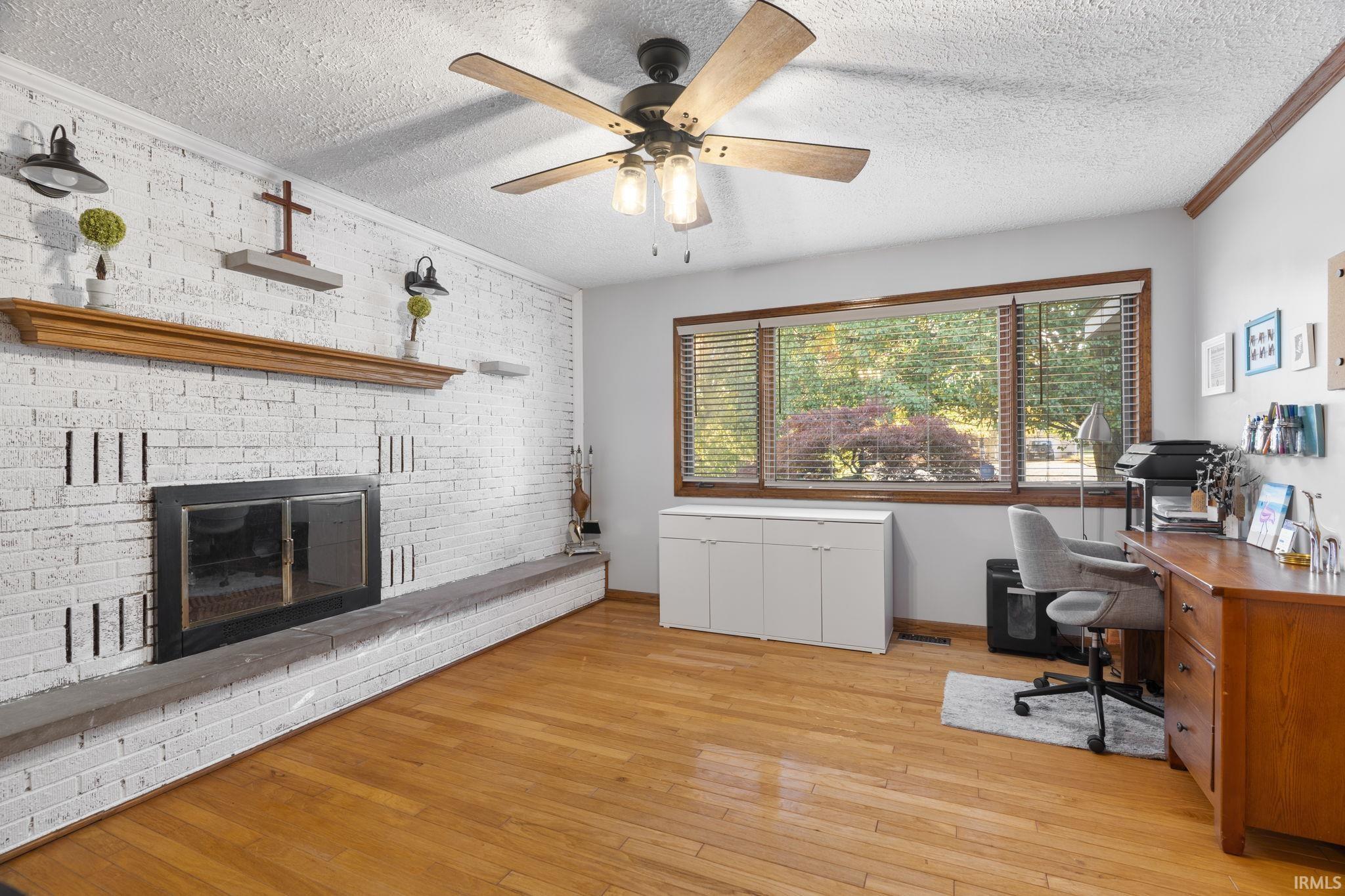 1323 Locust Place
