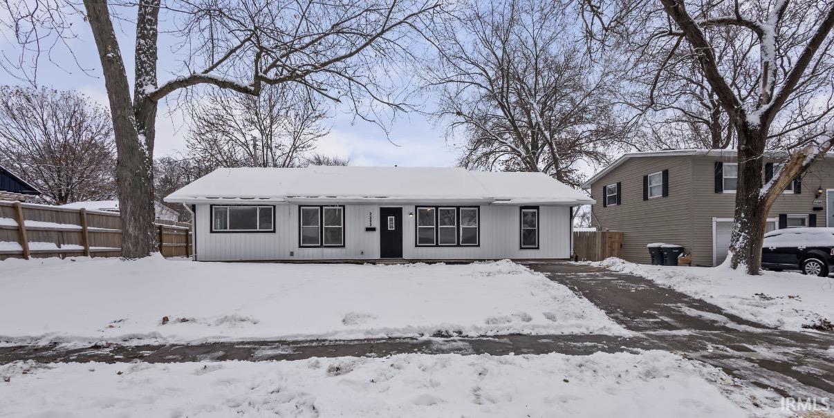 2303 Sioux Place
