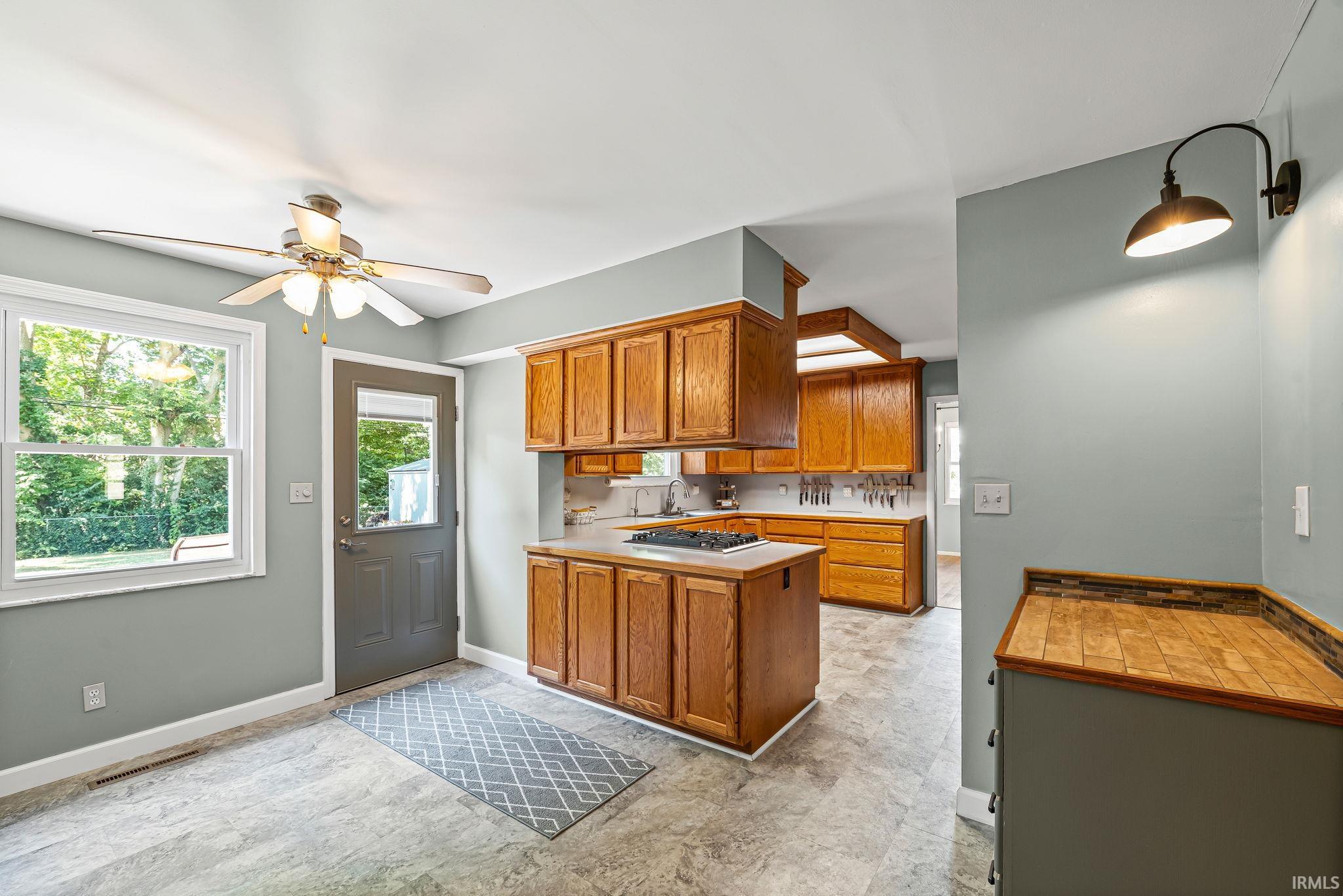 2861 Linda W Lane