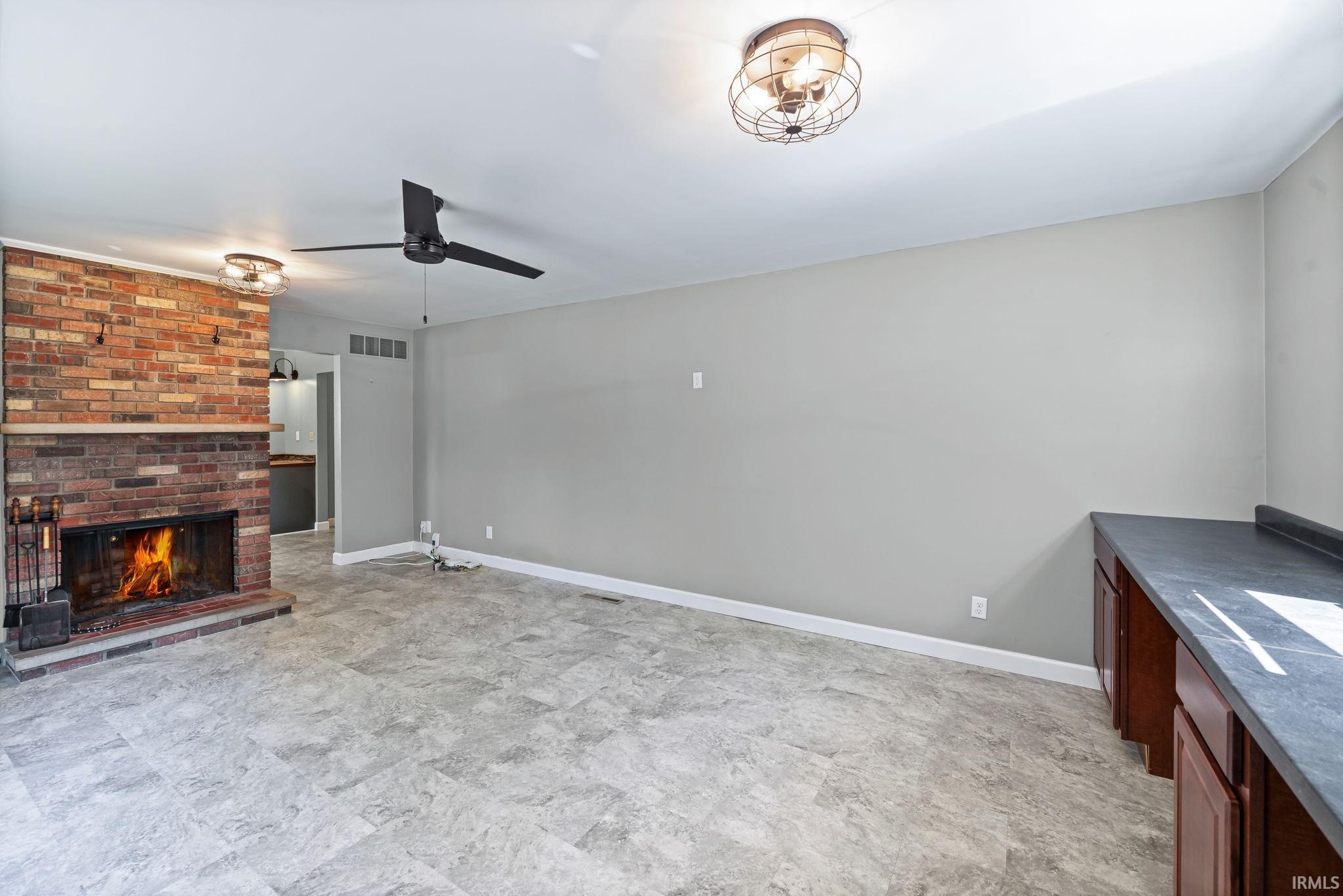 2861 Linda W Lane