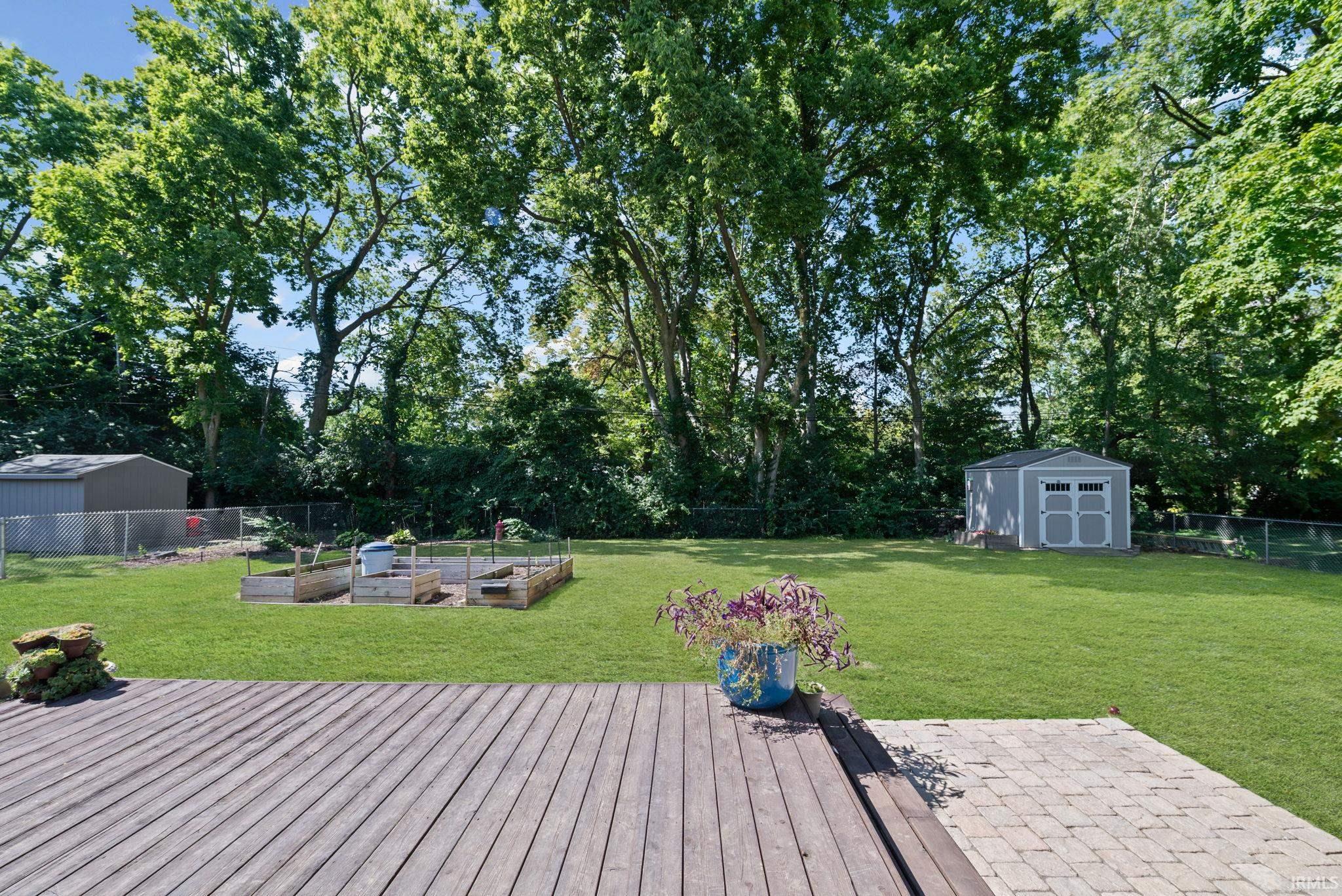 2861 Linda W Lane