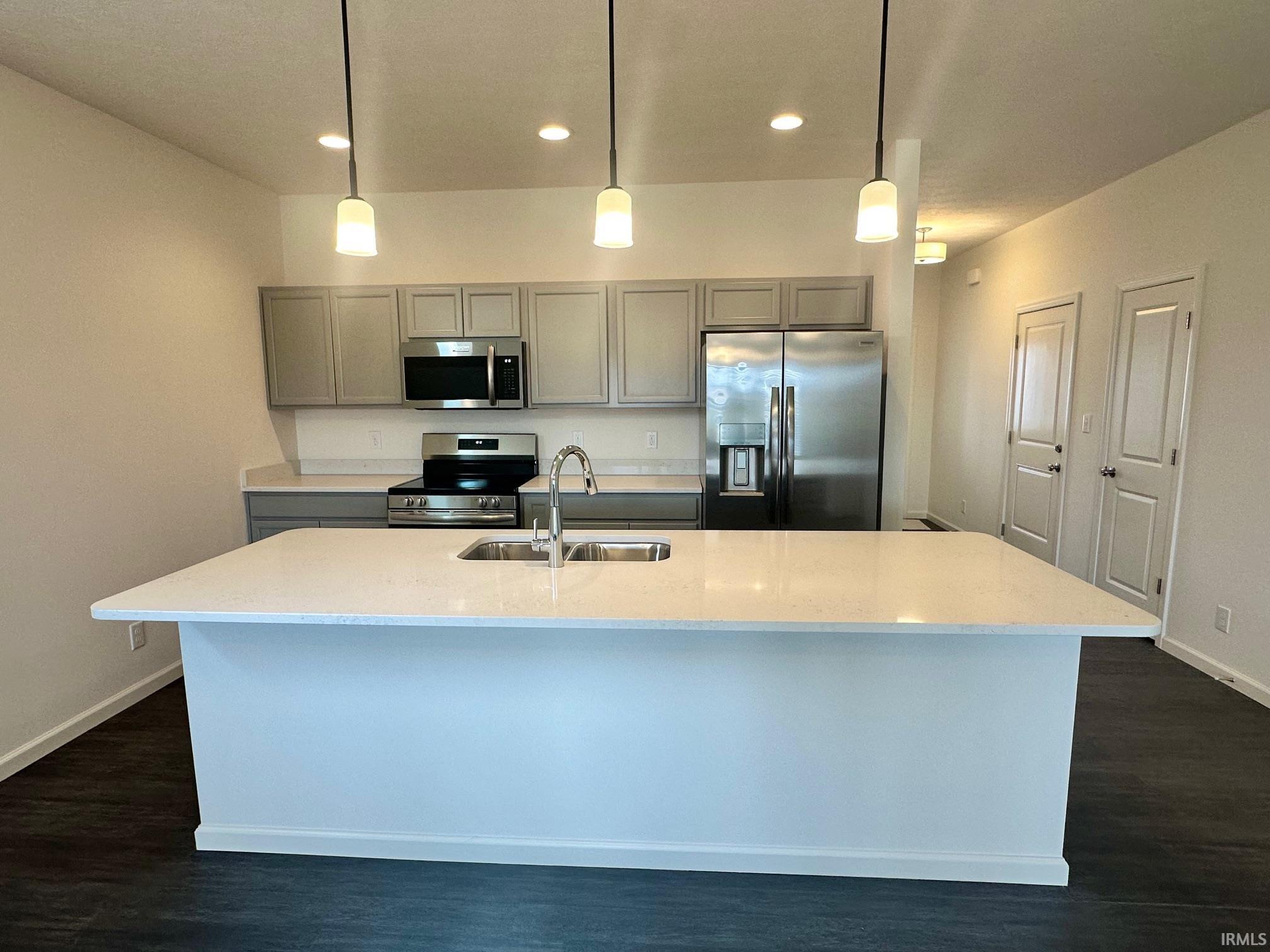 369 Wallingford (290 BLS) Street