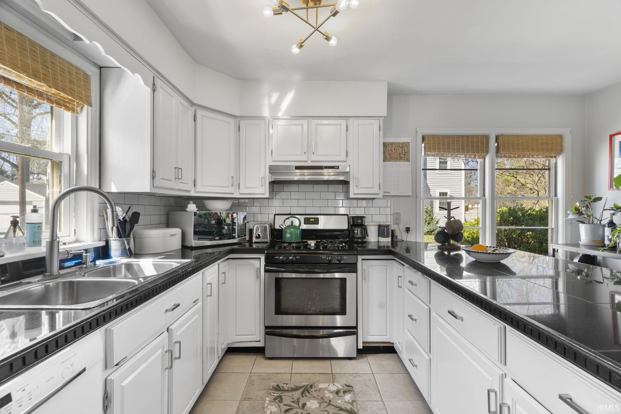 1310 El Prado Avenue