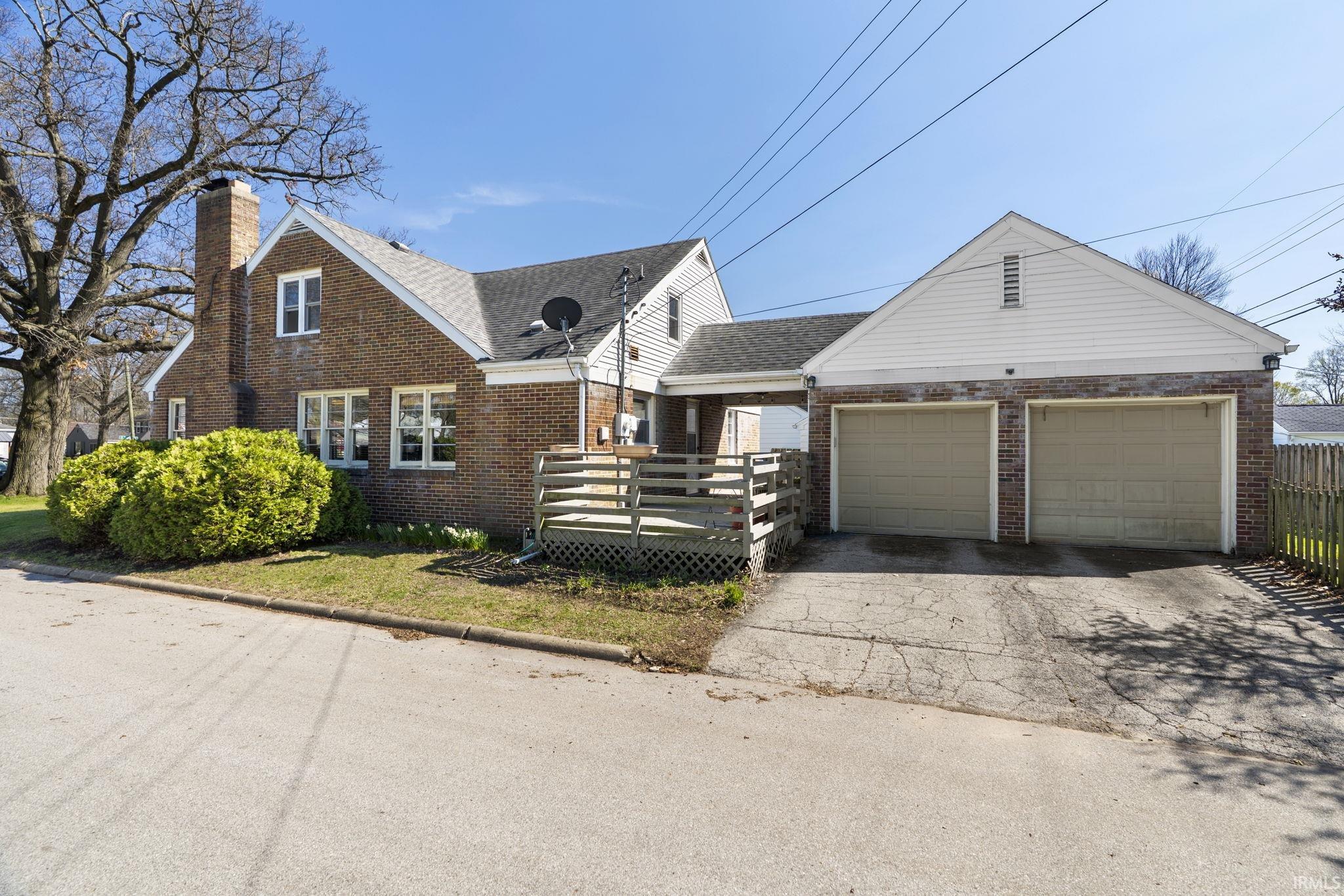 1310 El Prado Avenue