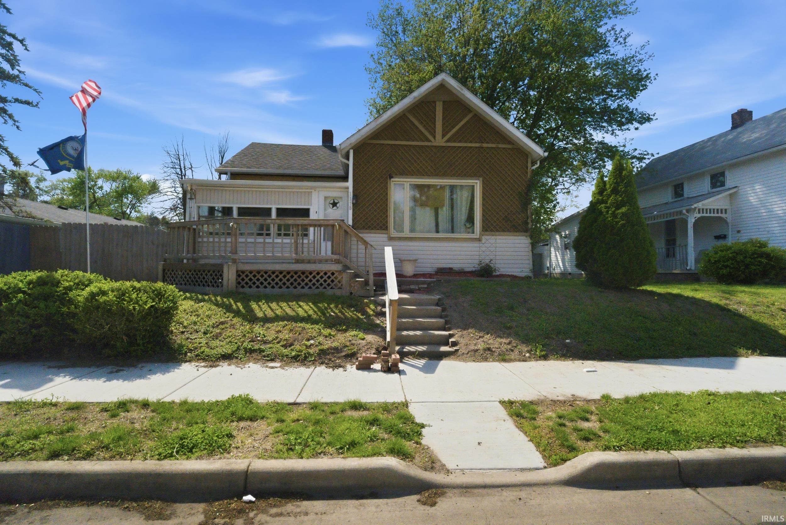 1118 S 2nd Street