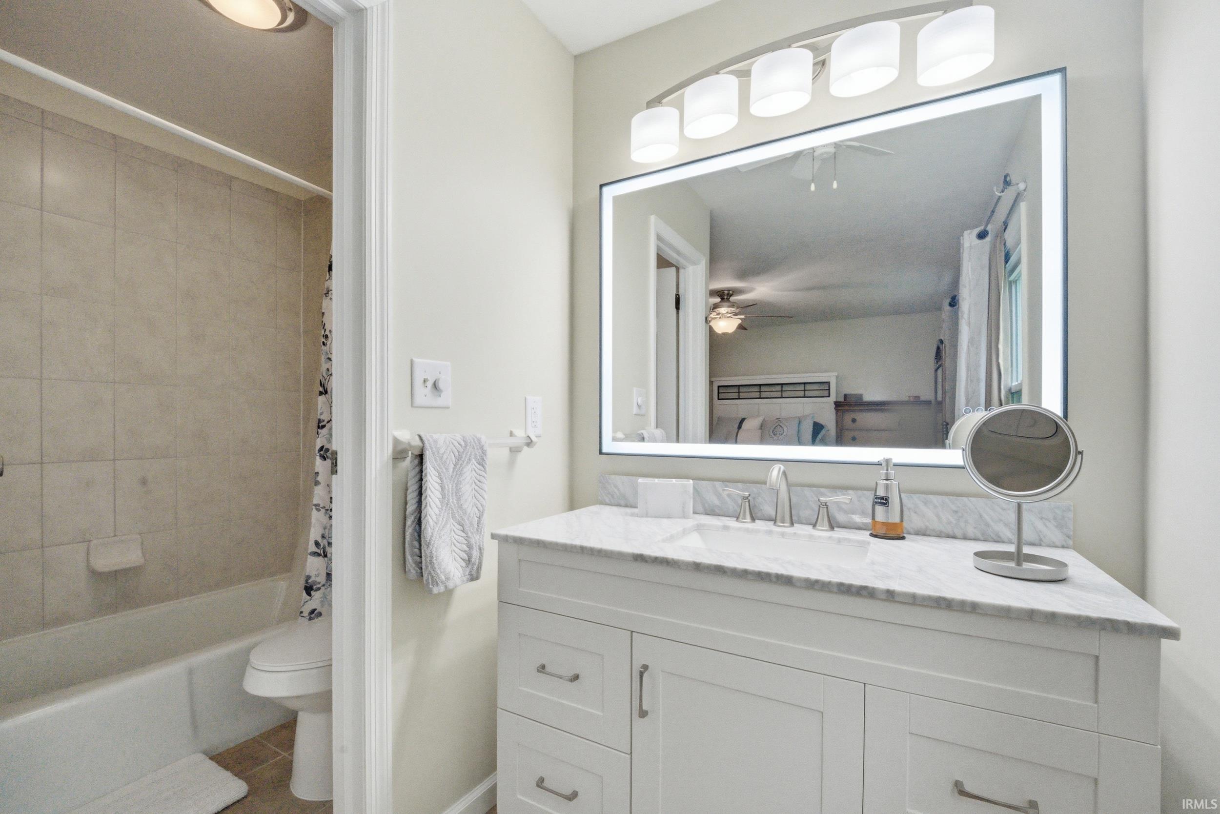 3011 Carriage Road