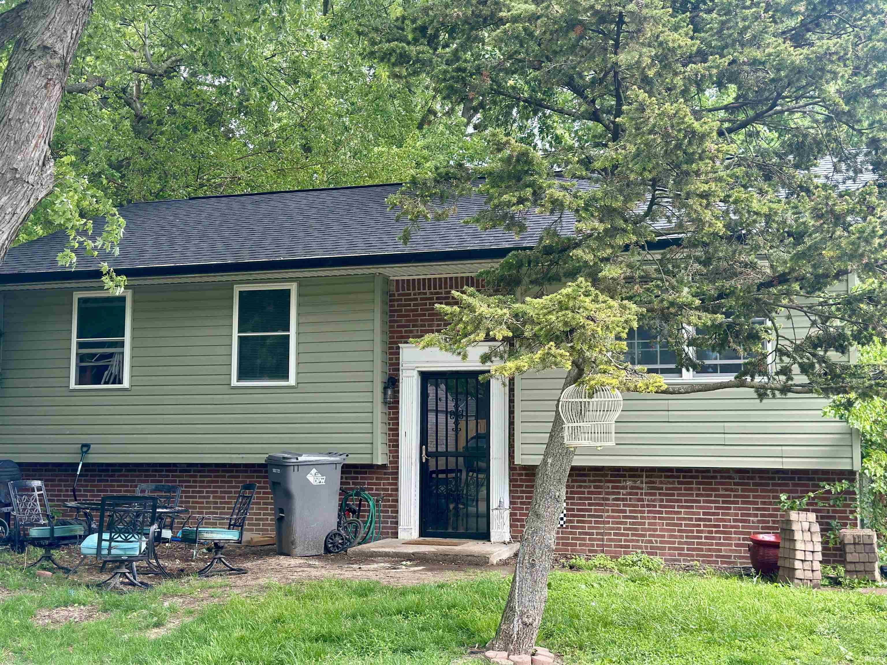 4007 Whitaker Drive