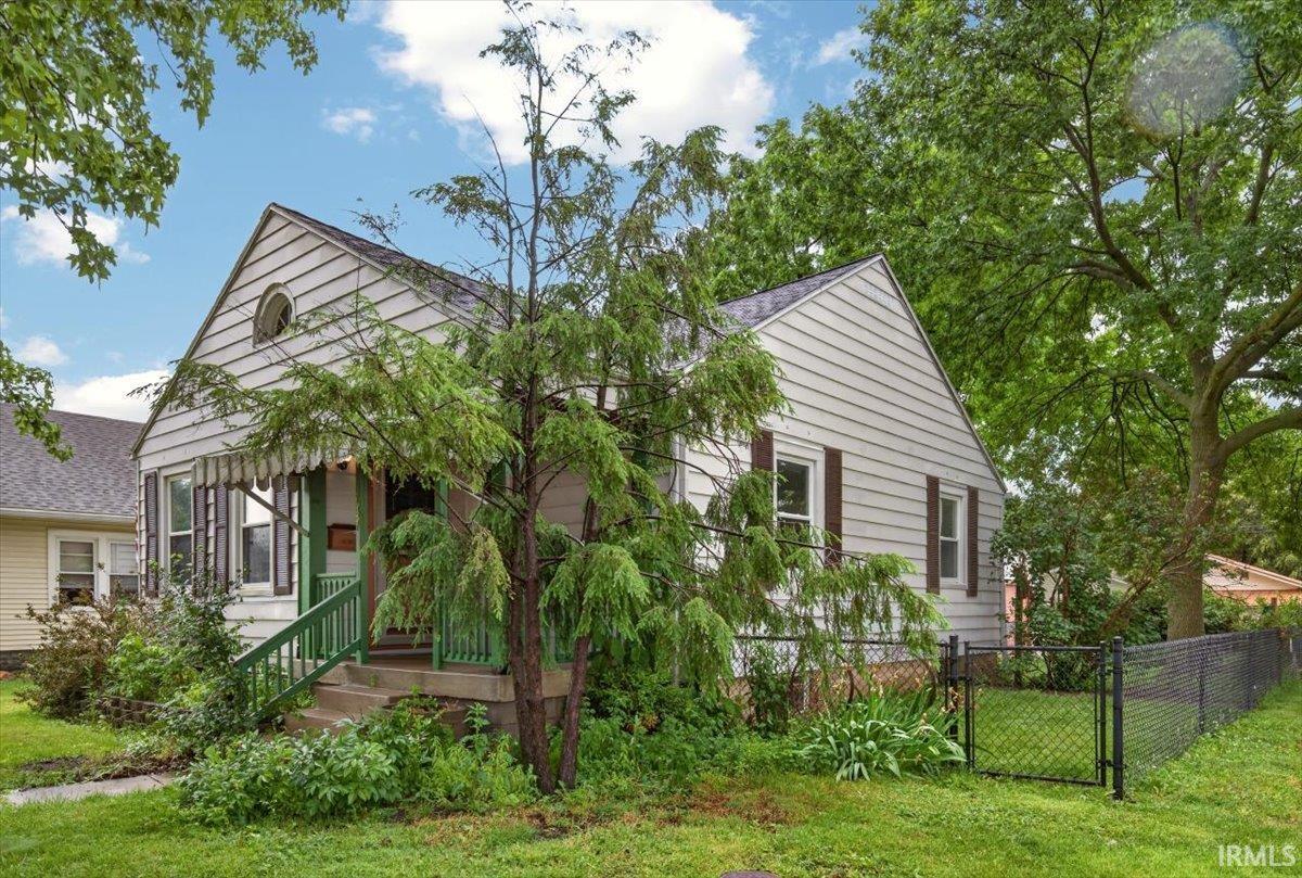 737 S 28th Street