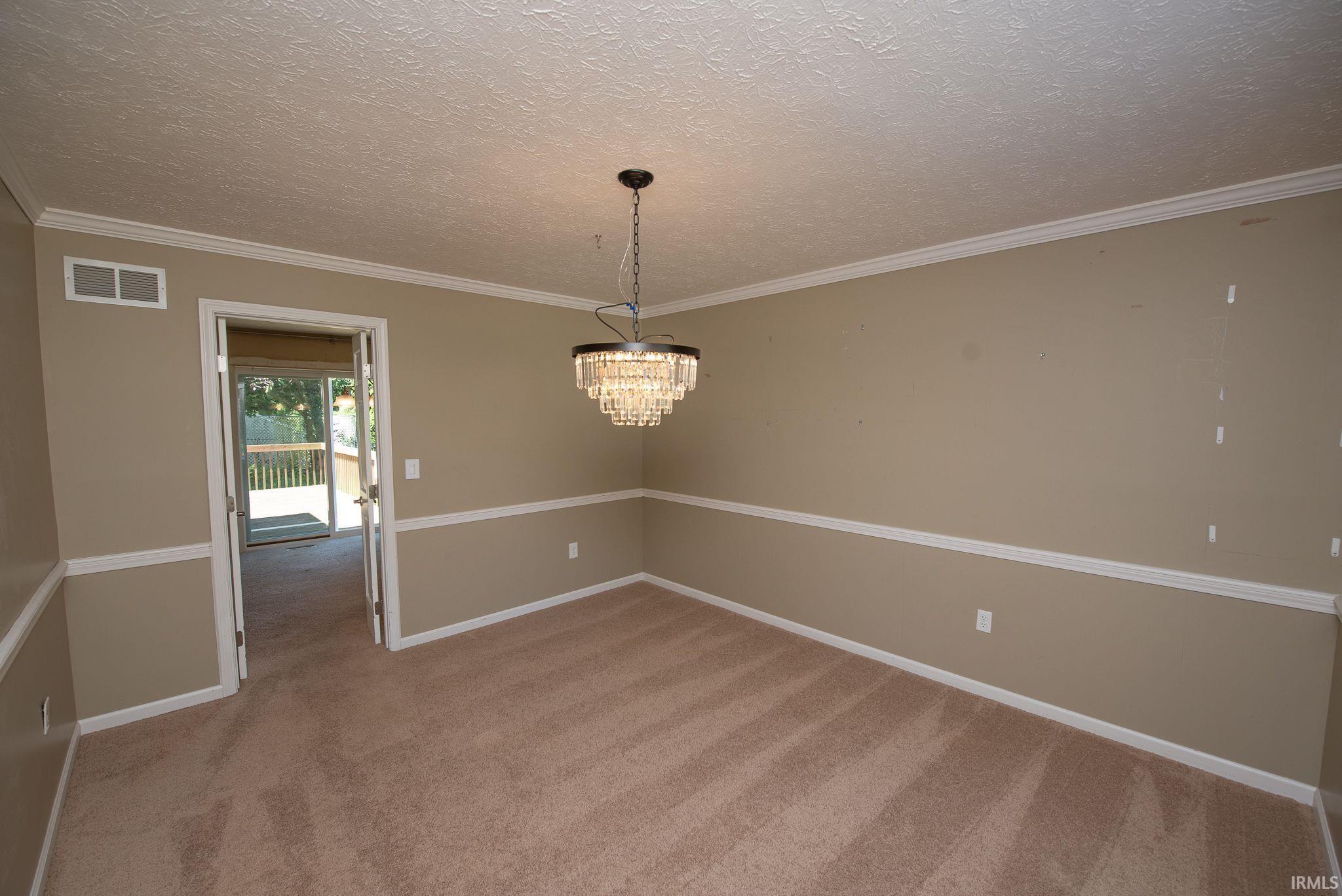 2326 Ellen Drive