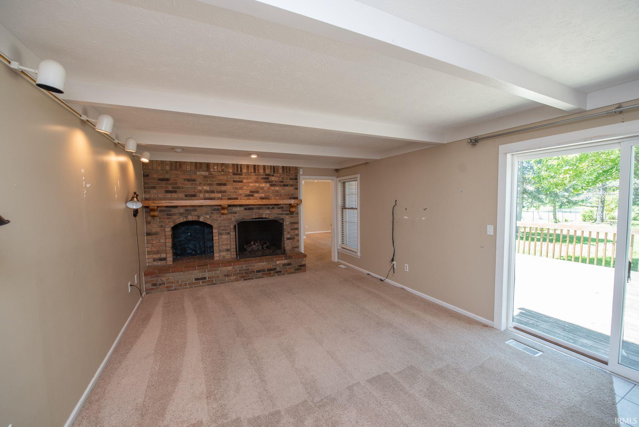 2326 Ellen Drive