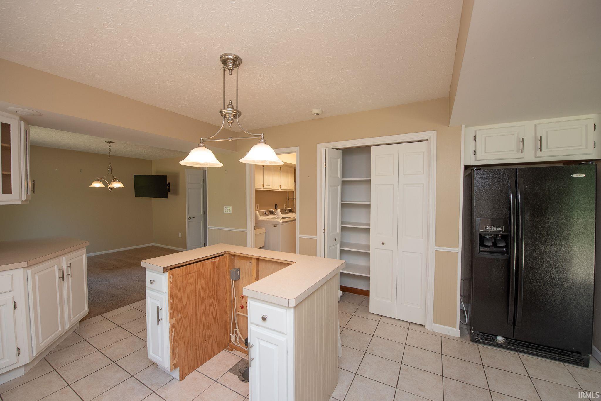 2326 Ellen Drive