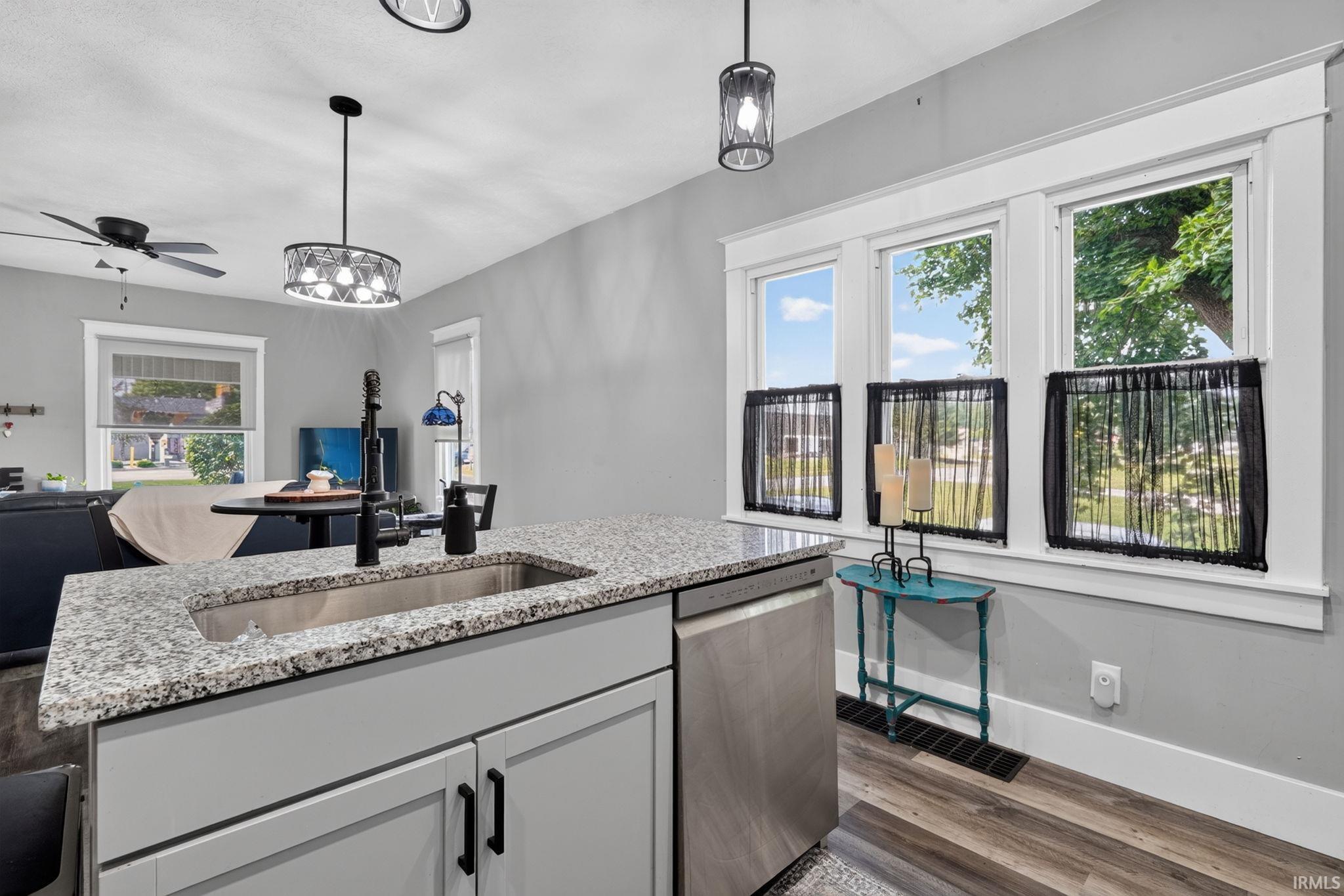 429 W Franklin Street