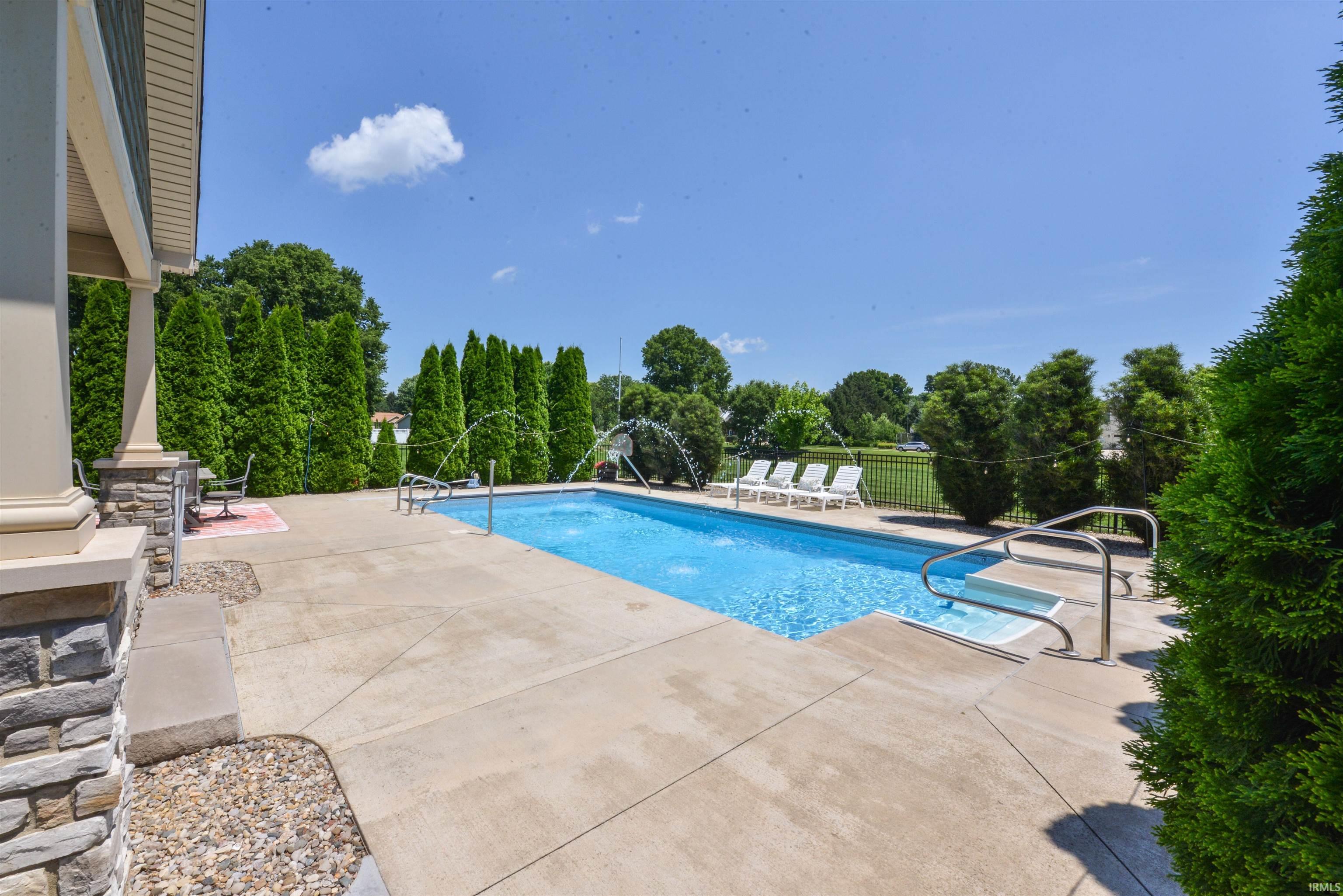 2509 Mar Ruth Drive