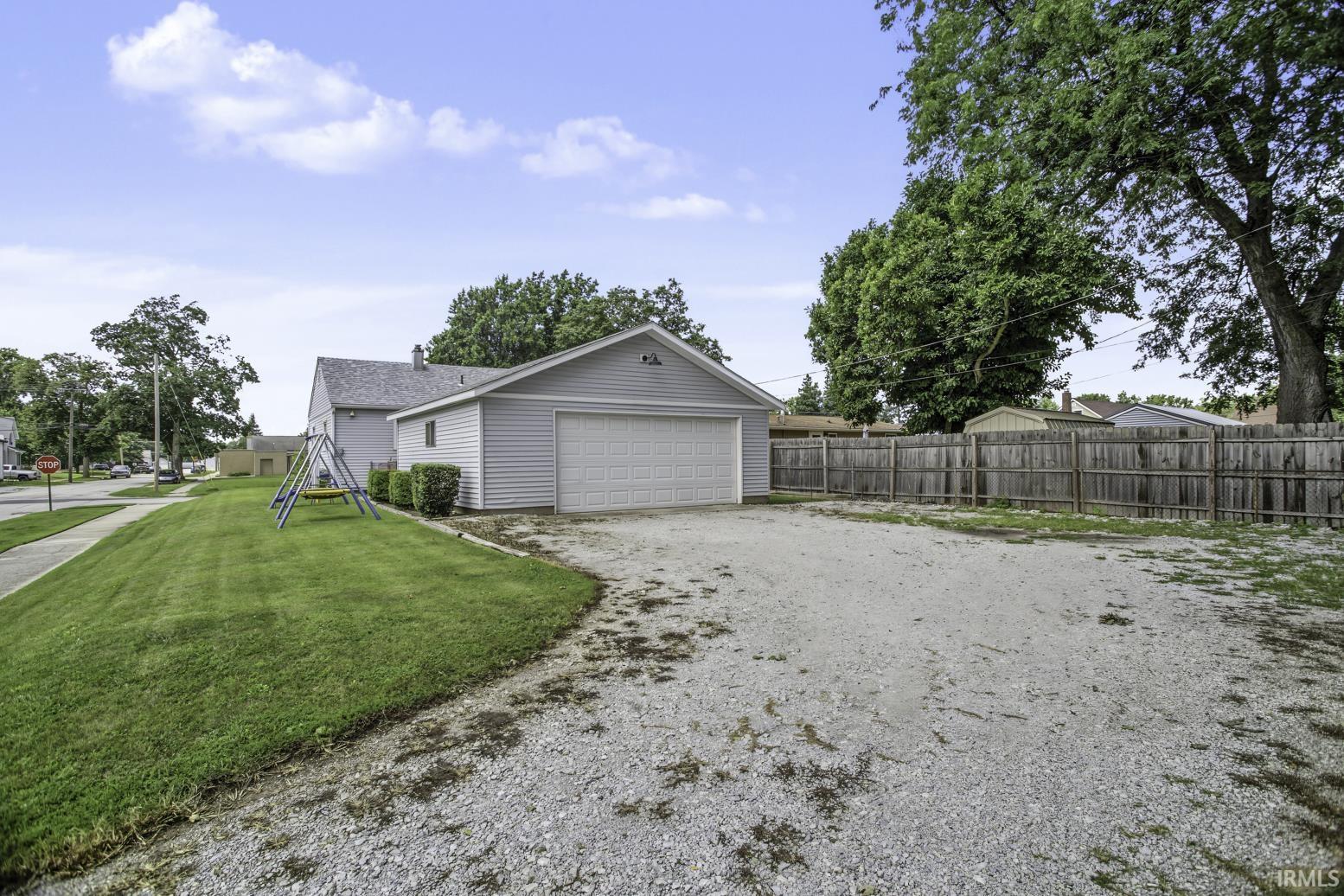 629 Maple Street