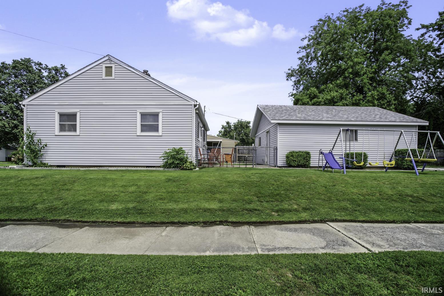 629 Maple Street