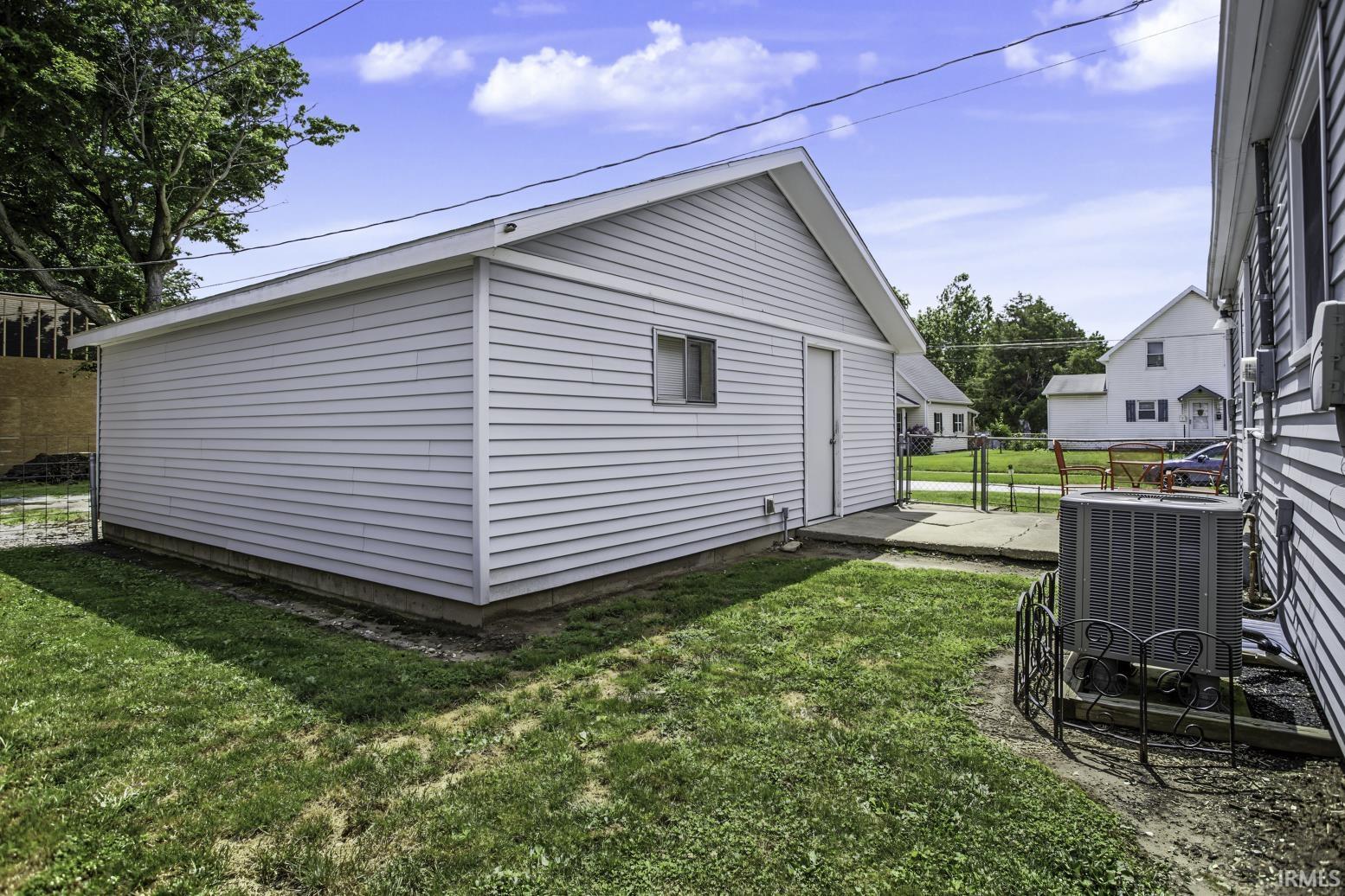 629 Maple Street
