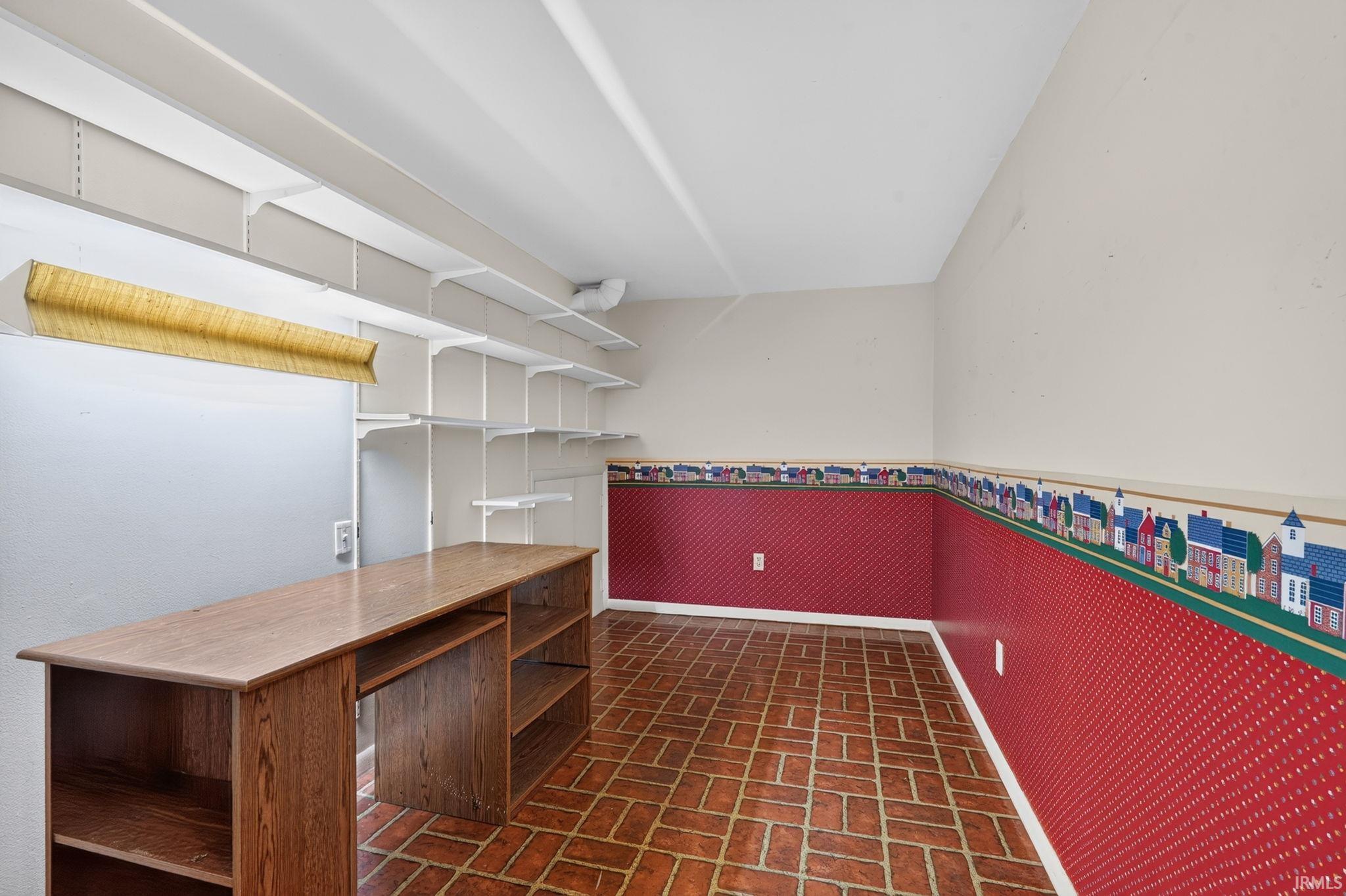 2408 Potawatomi Drive