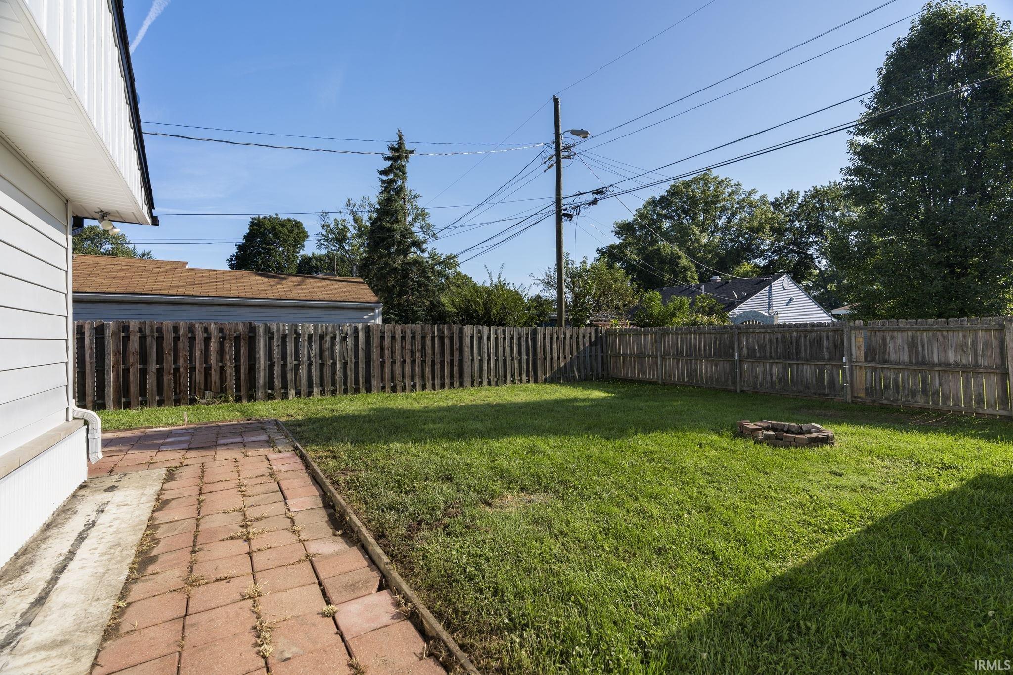 2421 Edgelea Drive