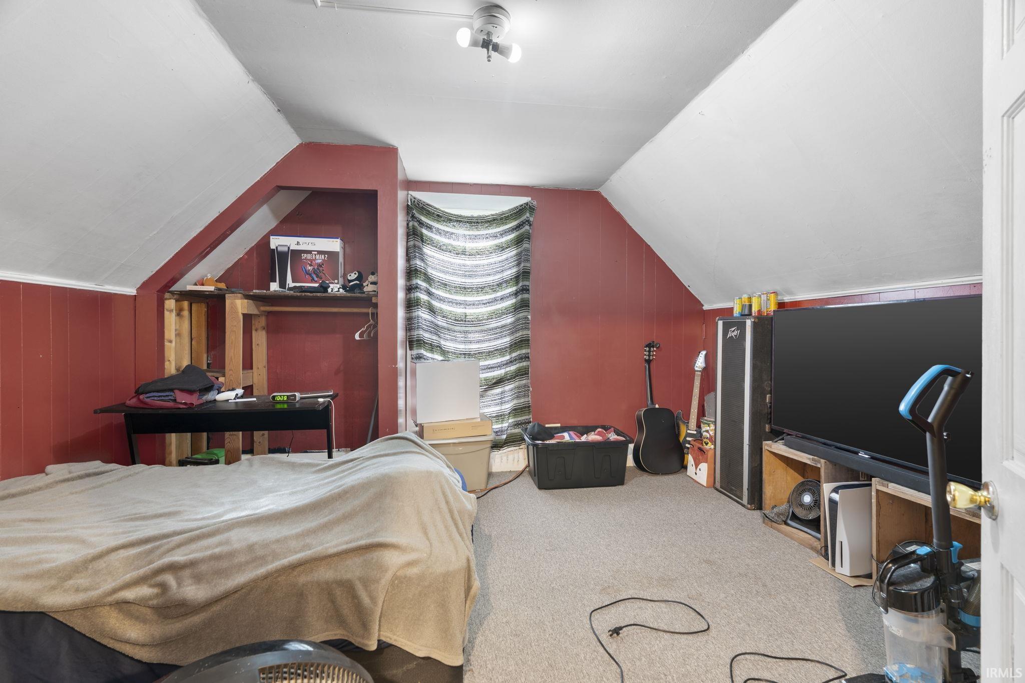 18 W 1150 S