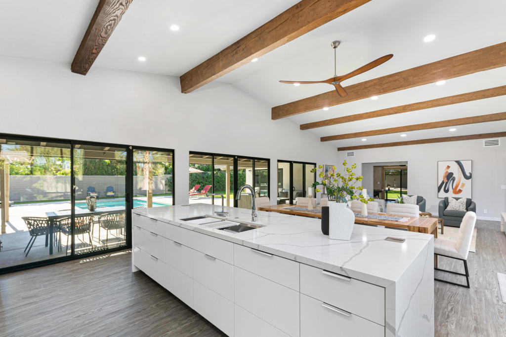 74155 Mockingbird Trail