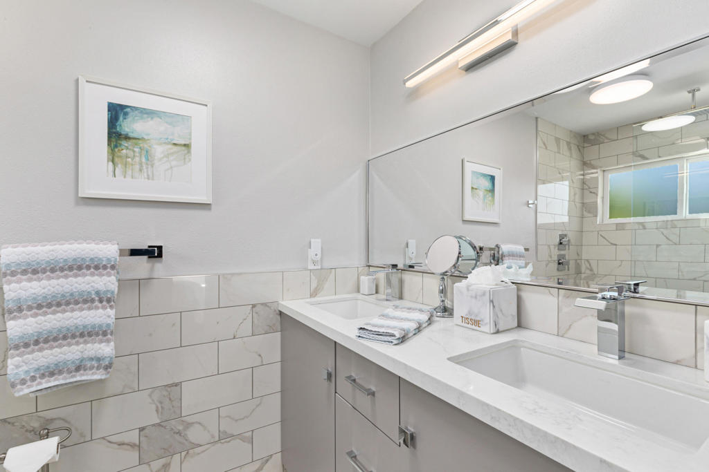 74155 Mockingbird Trail