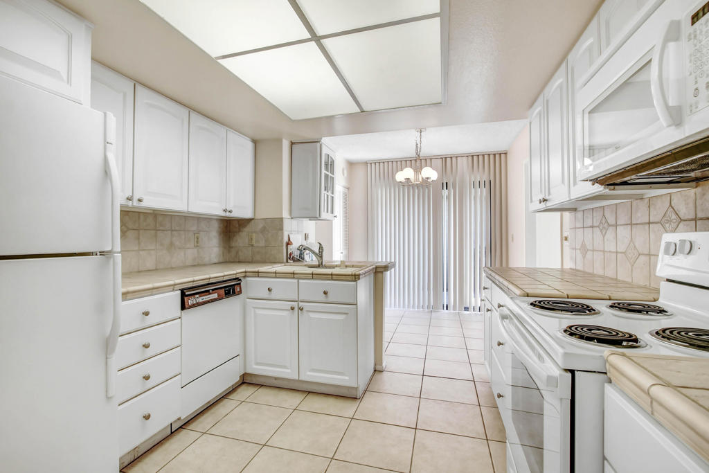 35703 Paseo Circulo E