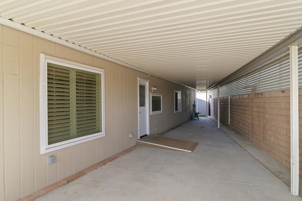 39138 Desert Greens Drive E