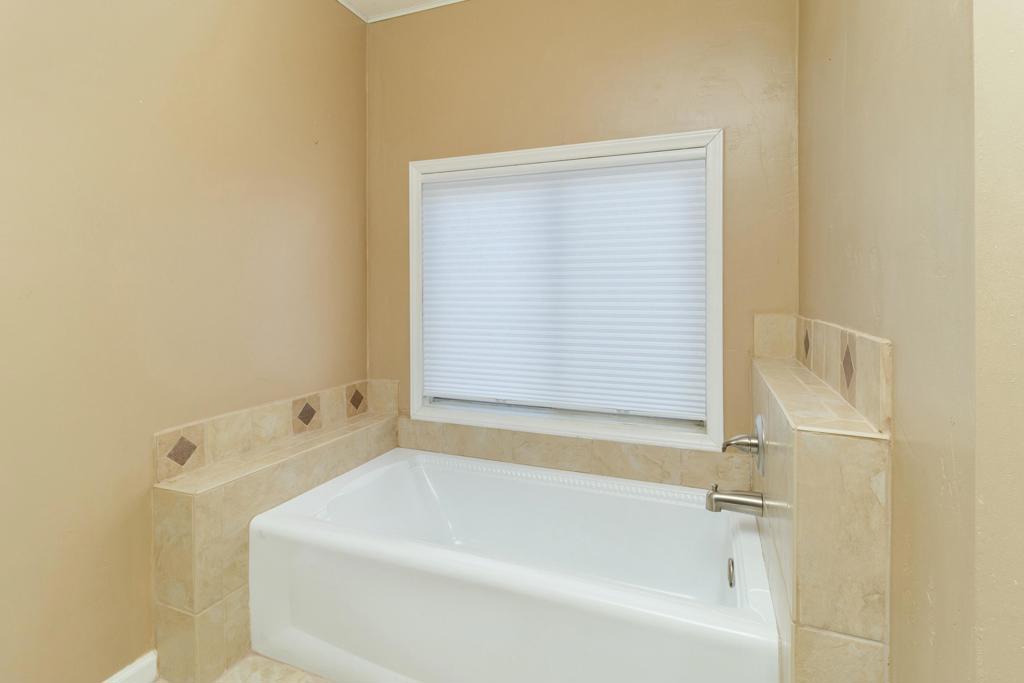 39138 Desert Greens Drive E