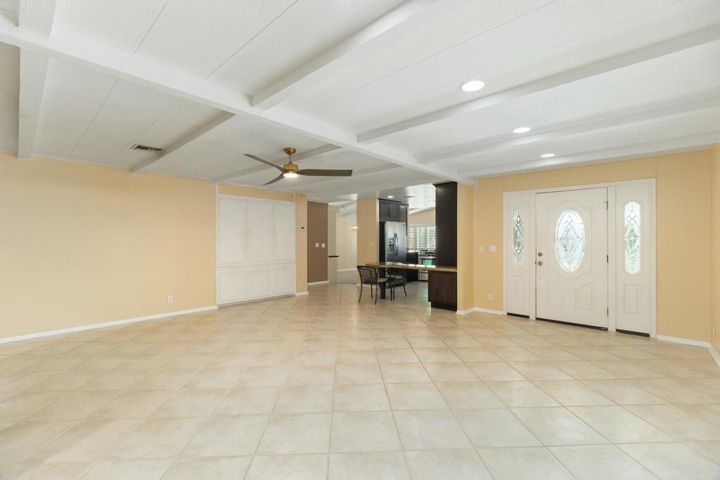 39138 Desert Greens Drive E