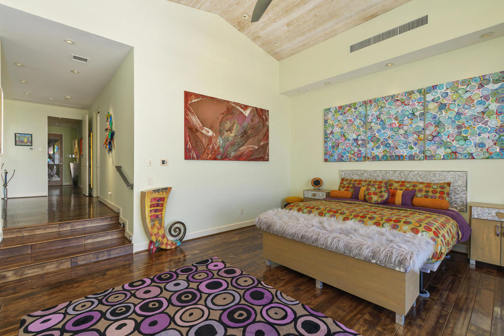 26 Sierra Vista Drive