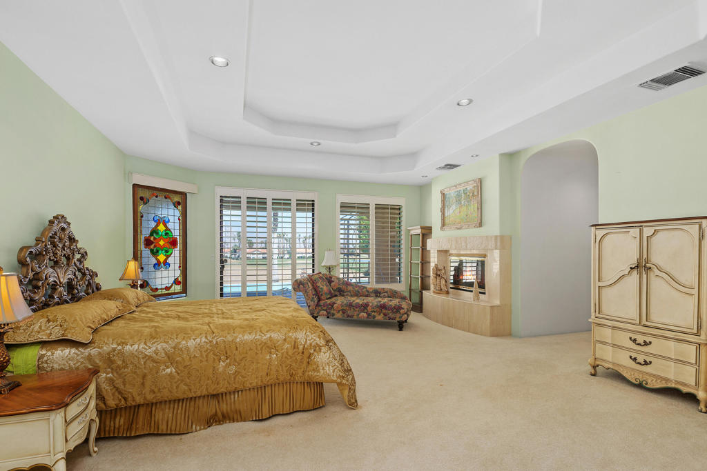 346 Crest Lake Drive