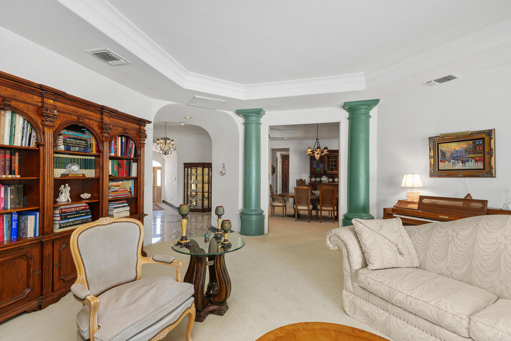 346 Crest Lake Drive