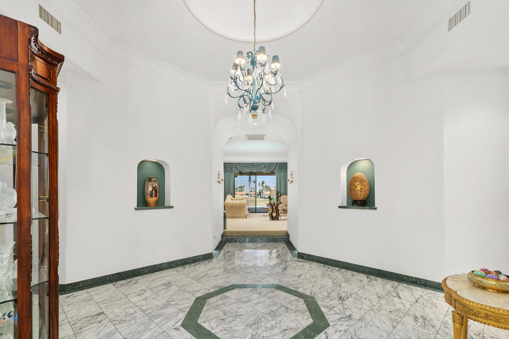 346 Crest Lake Drive