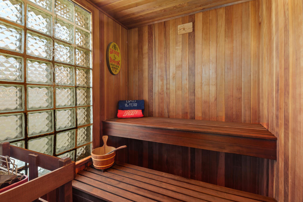 346 Crest Lake Drive