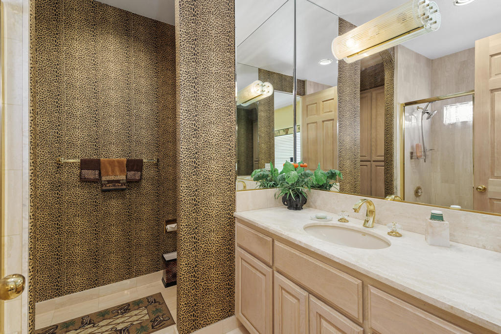 346 Crest Lake Drive