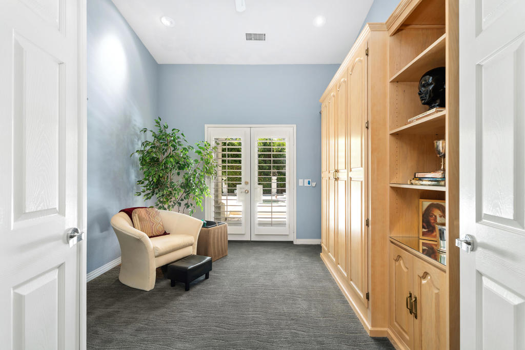 44375 Kings Canyon Lane